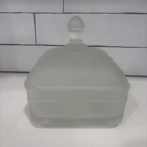 Stunning Vintage Tiara Exclusives Honey Bee Hive Candy Dish in Frosted Satin 🐝